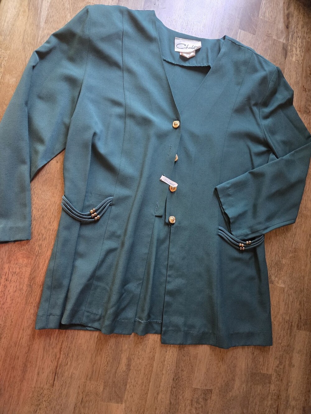 Vintage Chablis Lightweight Tapered Blazer with Gold Accents And Shoulder Pads